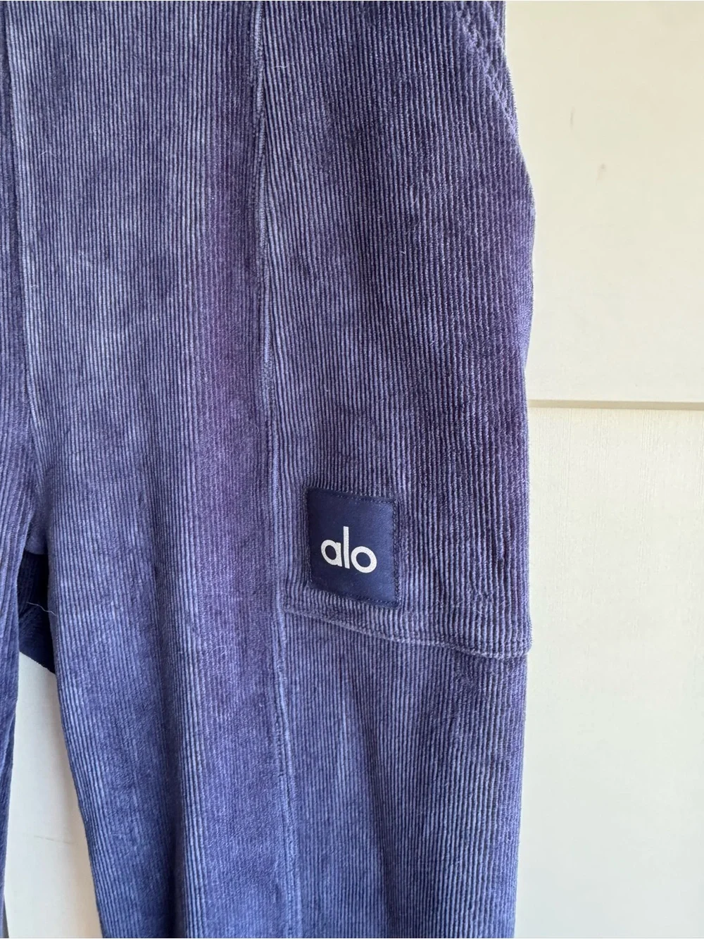 ALO Yoga Micro Corduroy Flare Split Pants - Navy